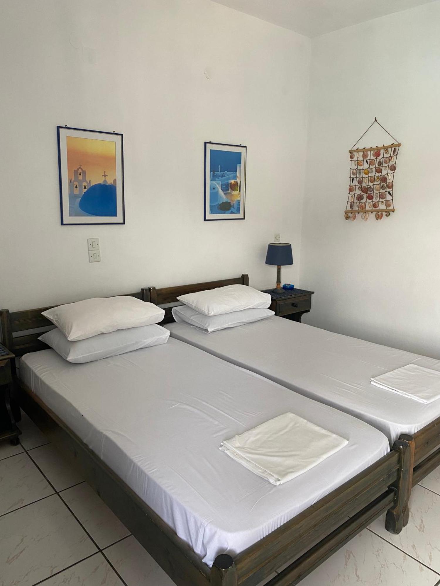 Vrahos Rooms - Studios Alopronia Exterior foto
